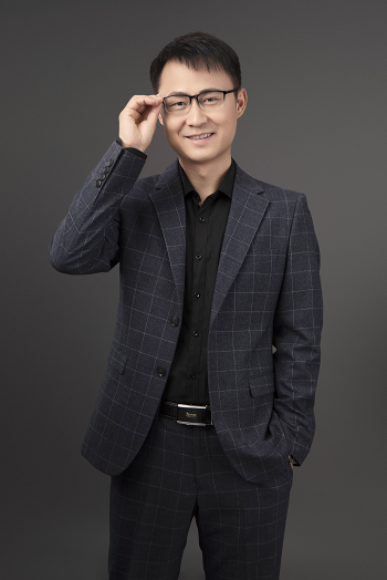黄孝东